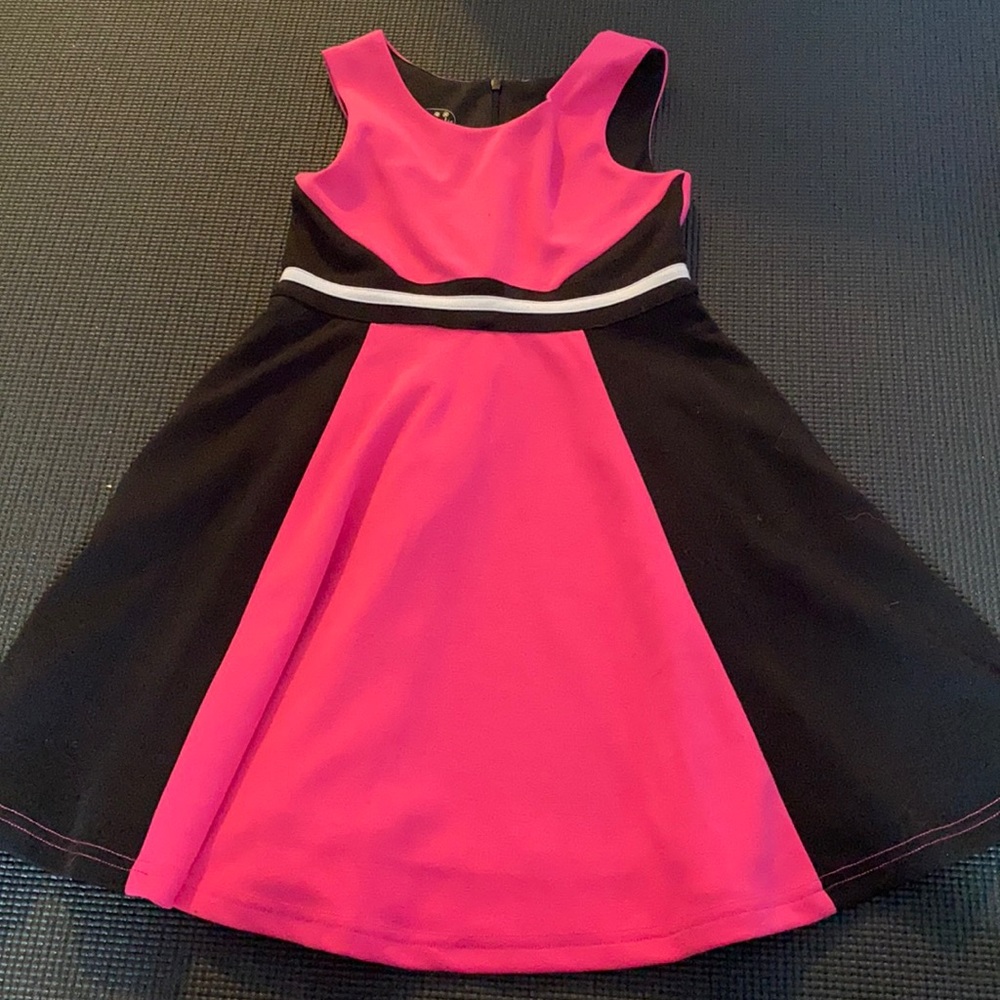 Pippa and Julie size 8 excellent condition dress